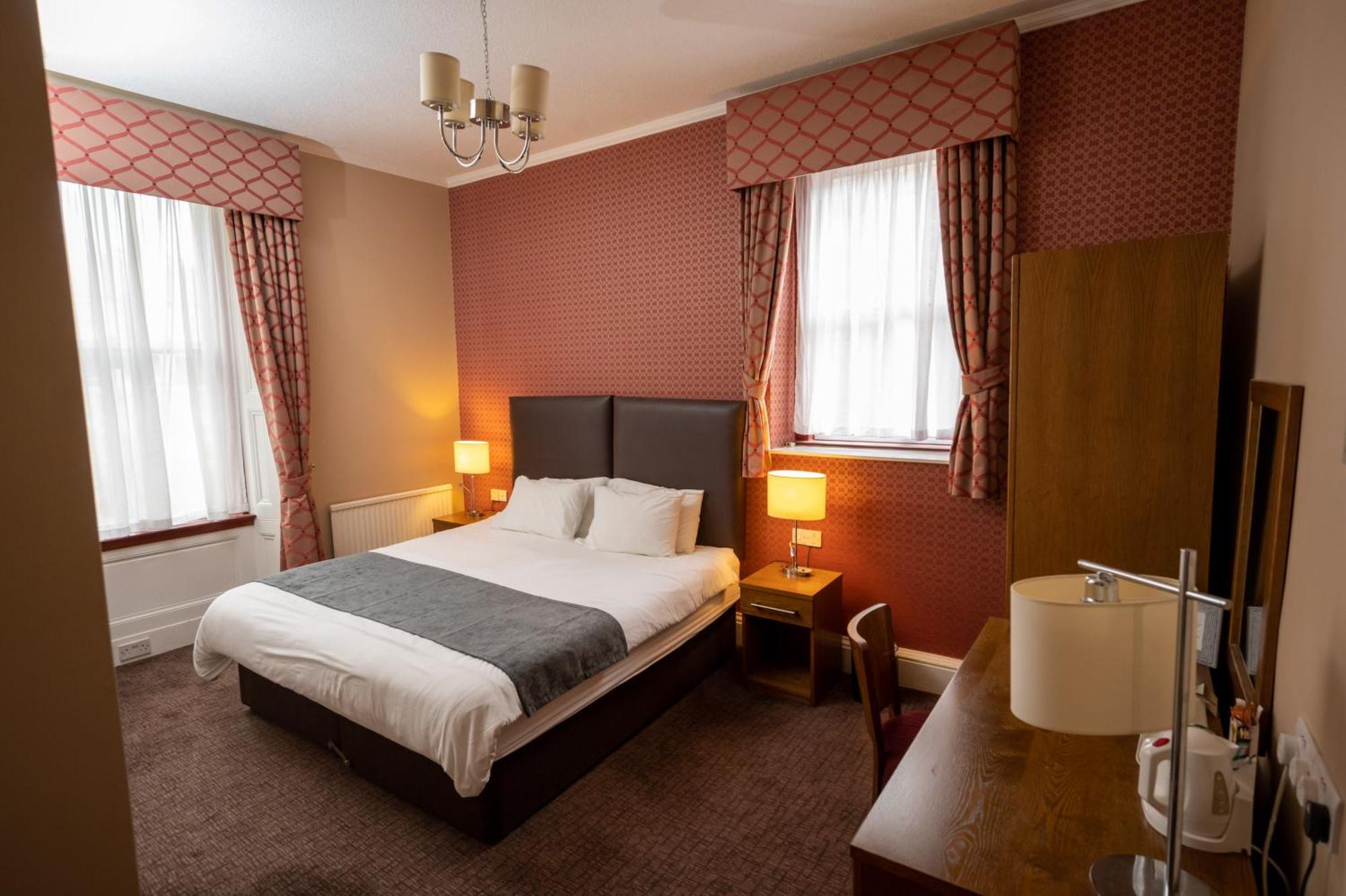 Hampton Hotel by Greene King Inns EDI Eksteriør bilde